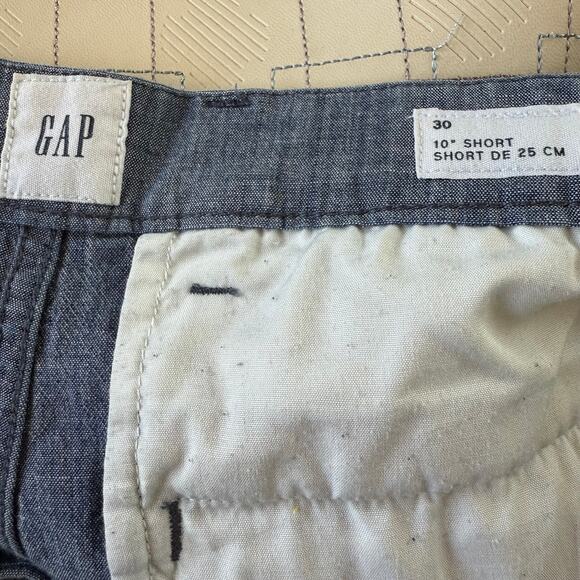 GAP Bermuda Shorts 30x10" Cotton Lightweight Chambray Mens - Picture 3 of 3